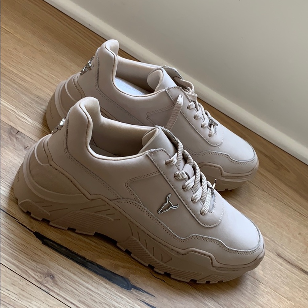 Carte Nubuck Chunky Platform Sneaker